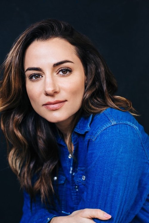 Neka Zang as Clueless Flirt