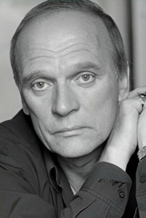 Yuriy Ovsyanko as Pyotr