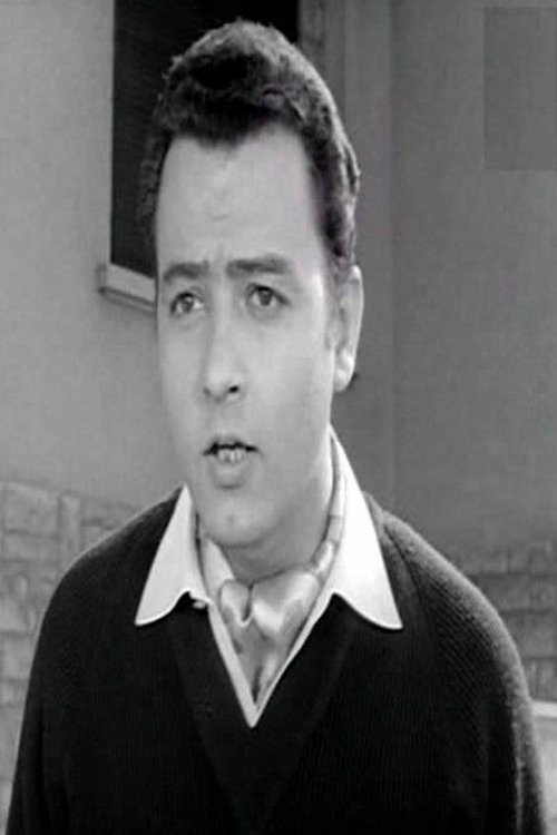 Samir Shedid as النقيب ممدوح