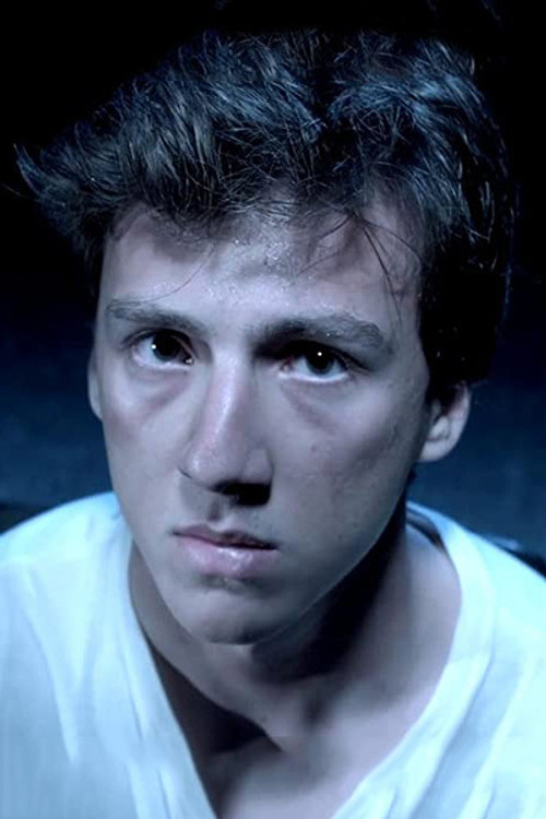 Muco Fabrixhio as Aris