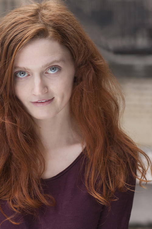 Jennifer Honka as Sarah Tanner