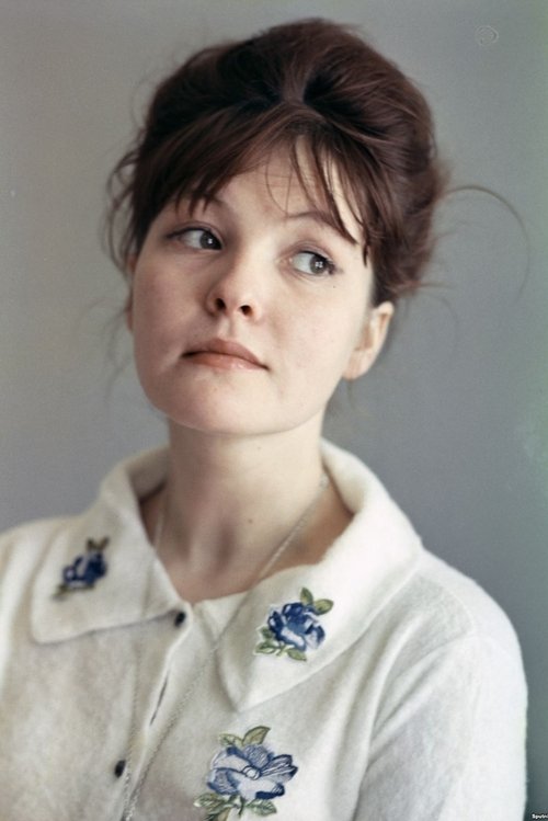 Bella Akhmadulina as Self