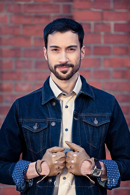 Costin Sforaru as Gabriel State Jr. Potcovaru