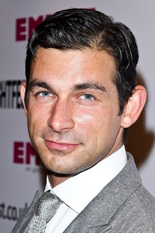 Cristian Solimeno as Steve