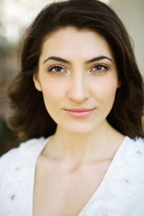 Mina Mirkhah as Janice