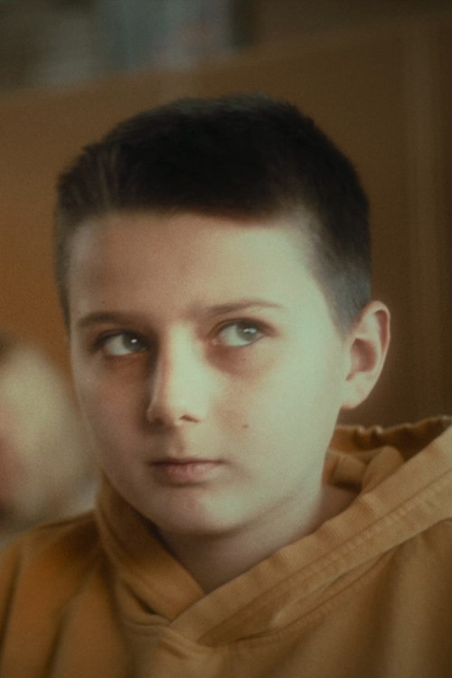 Brendon Tunaj as Teenage Elija