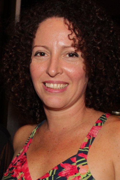 Aicha Marques as Roseana