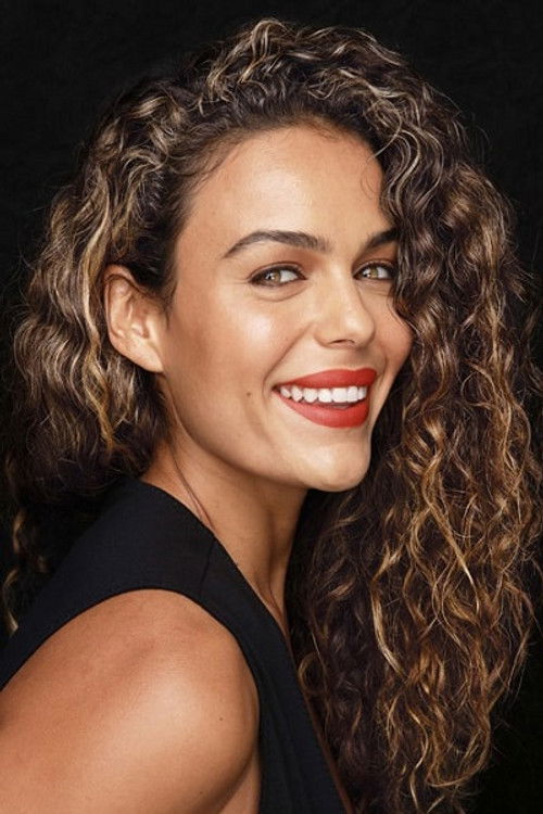 Farrieda Smit as Meryam