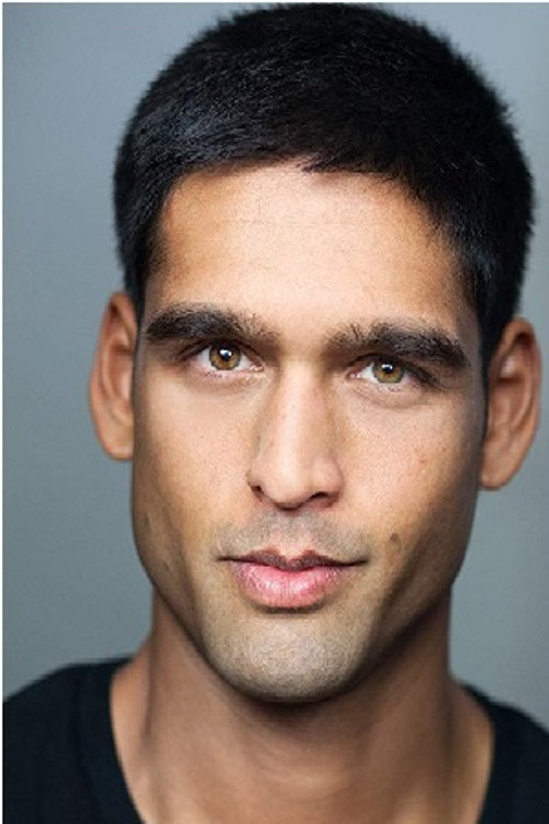 Sid Mallya as Ronnie