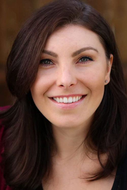 Jasmine Fontes as Newcaster