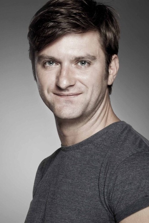 Aleksandar Mikic as Jani