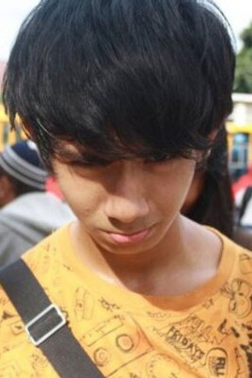 Agung Surya Putra as Ijal