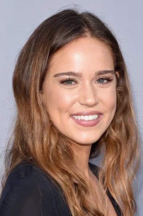 Matilda Lutz as Jen