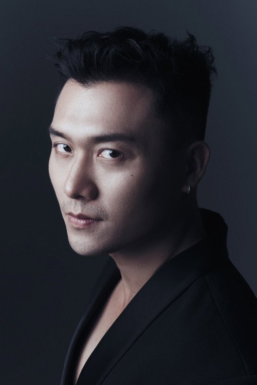 Xuân Phúc as Phong