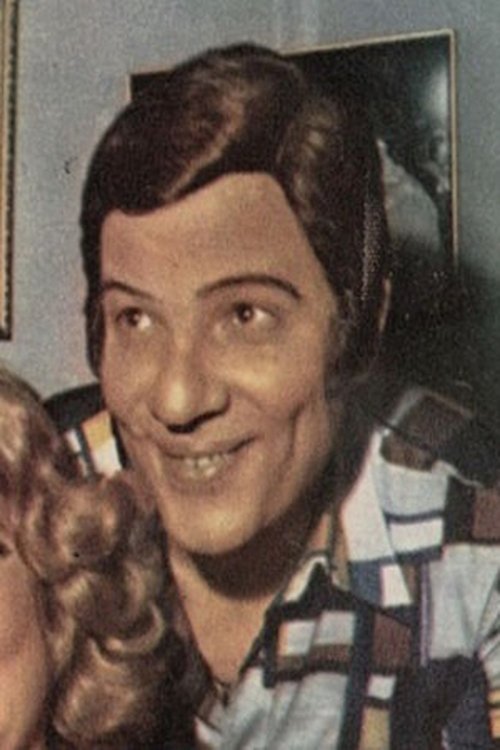 Fayez Halawa as Detective