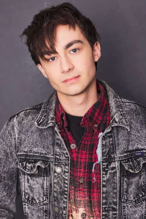 Aidan Dorn Wallenstein as Charley