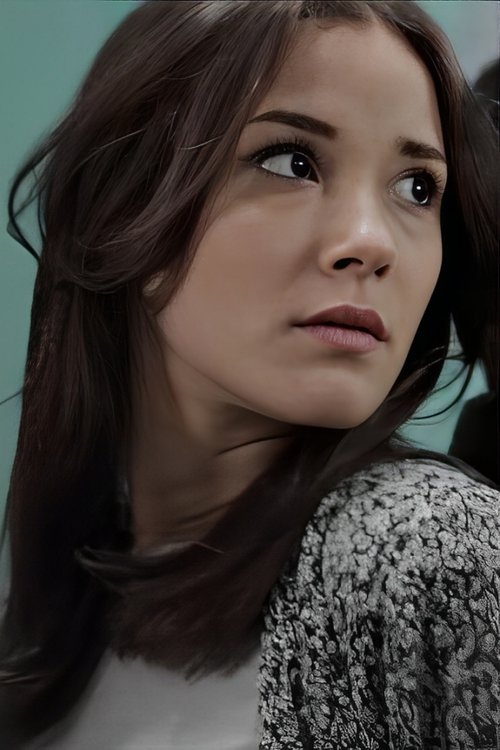 Khouloud Jlidi as Salma