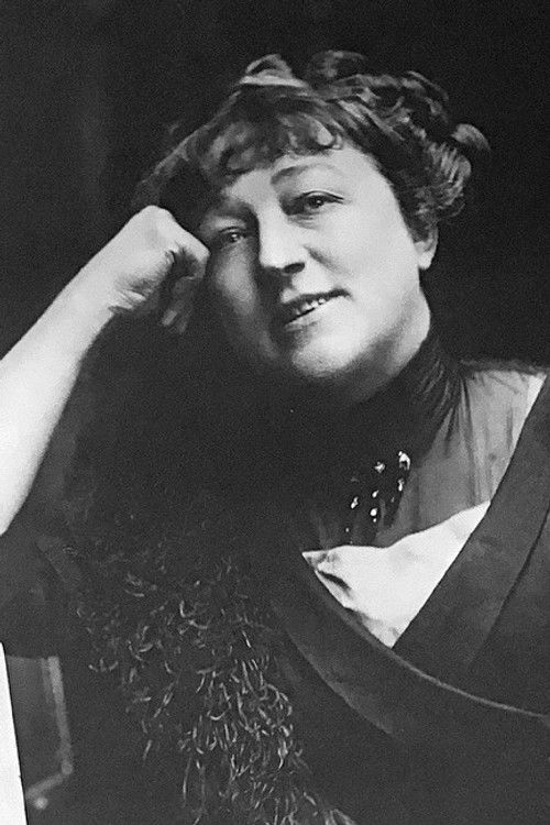 Anna Hofman-Uddgren as Salvation Army soldier