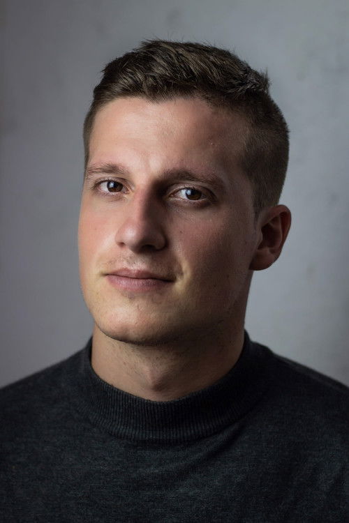 Yasen Atanasov as Andy