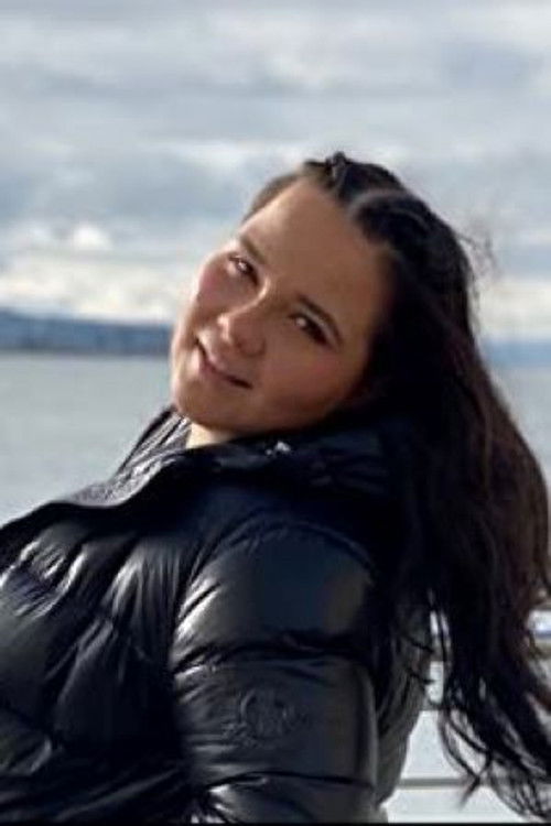 Liwia Migala as Liva Ree