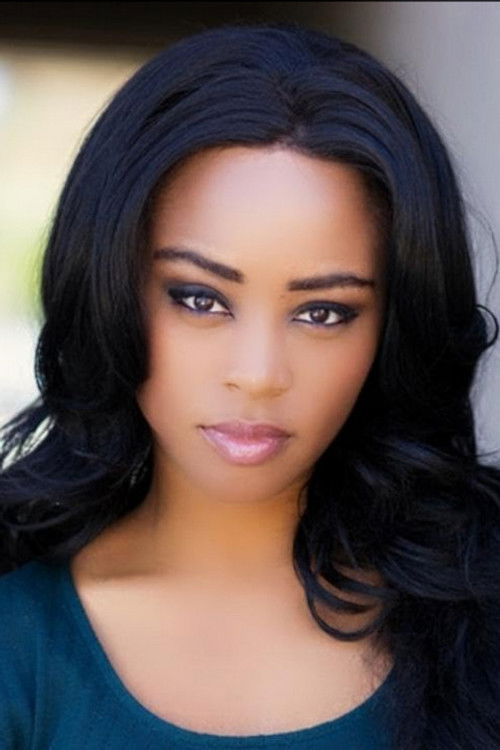 Jasmine Hester as Sarah Stanton