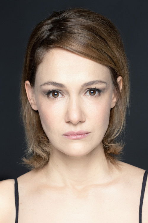 Seda Demir as Selen Durmaz