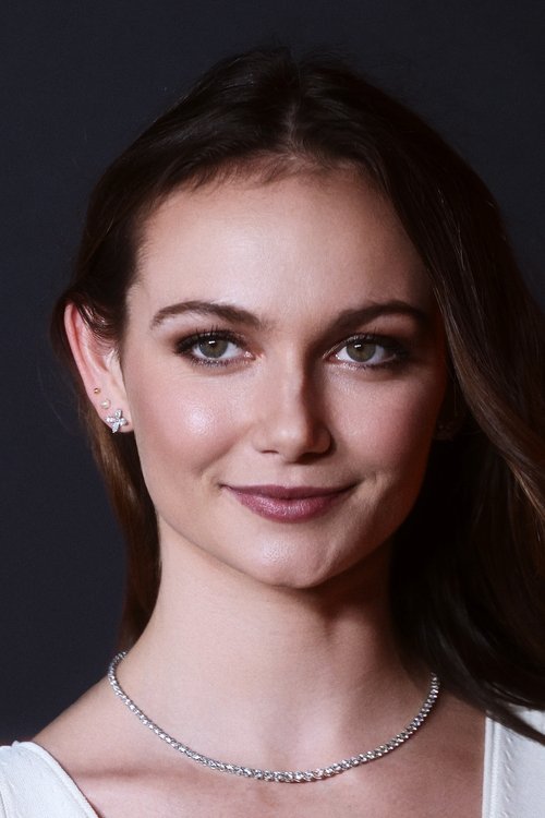 Andi Matichak as Kayla Shepard