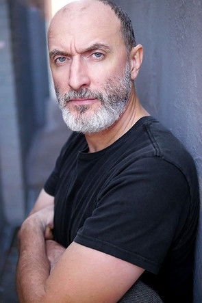 David Franco as James Elliot