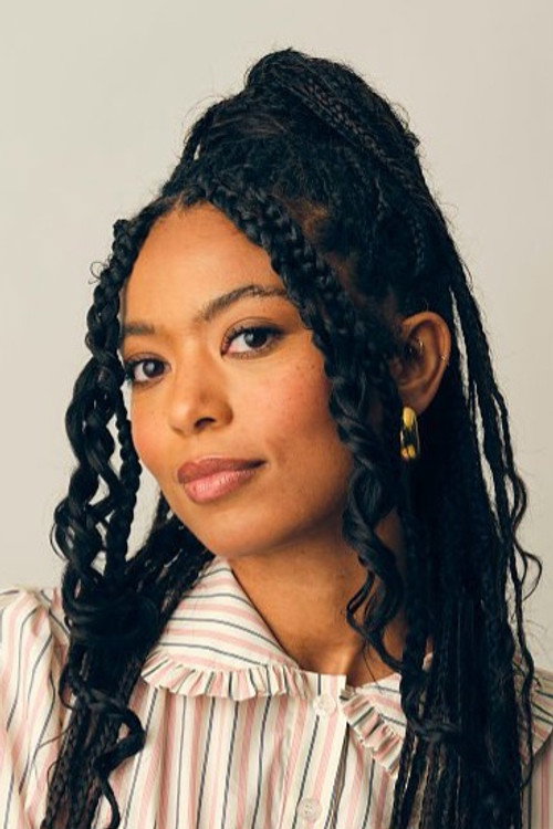 Jaz Sinclair as Rosalind Walker