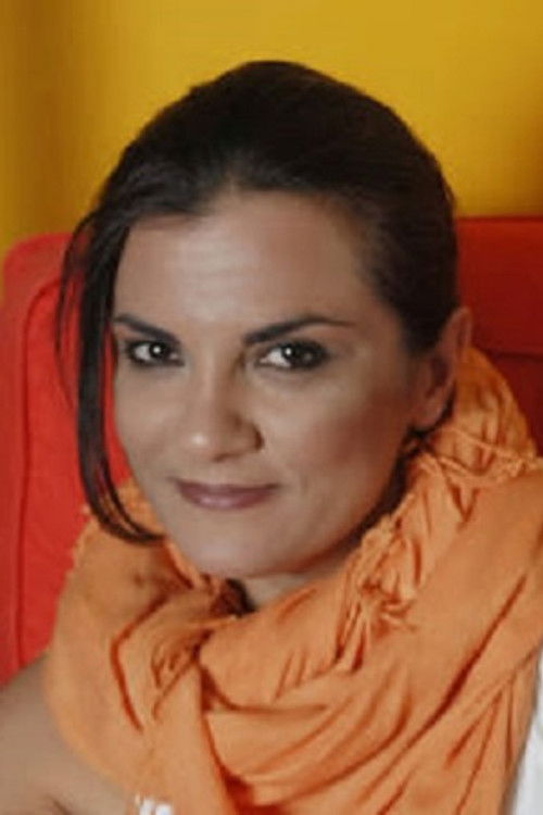 Dina Avagianou as Αθανασία Δεστούνη