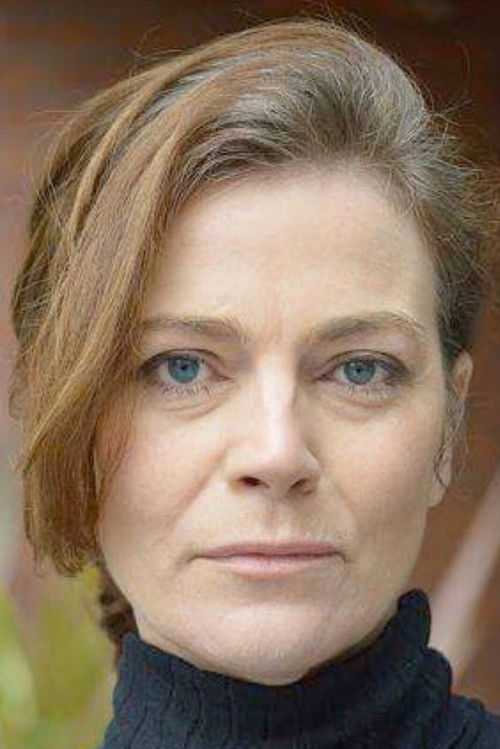 Maggie Hayes as Frl. Mayr