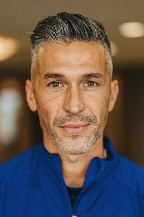 Luis Garcia as Hector