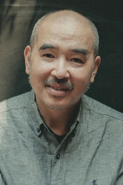 Bùi Thạc Chuyên as Tuấn