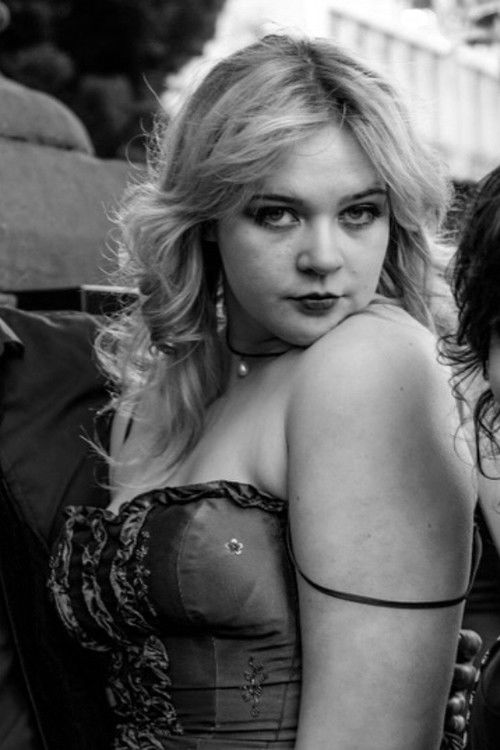 Elivia Wallace as Lauren Bacall