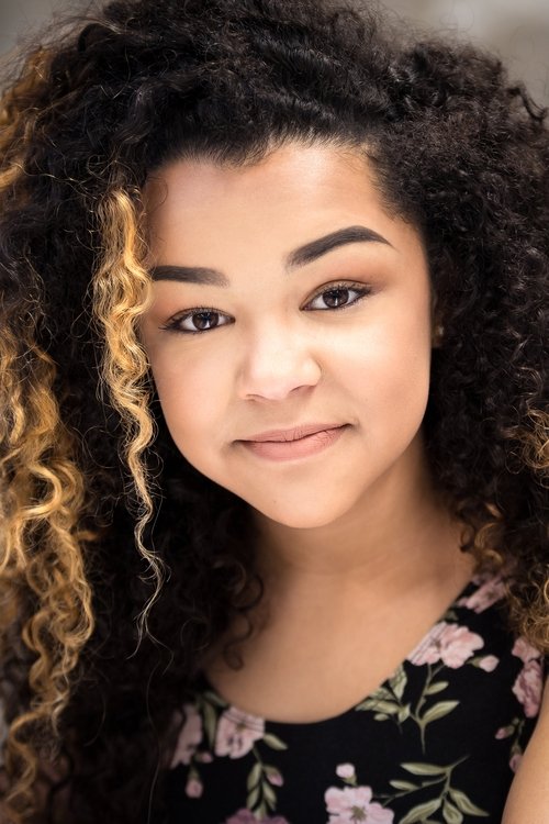 Claire Qute as Robyn Edwards