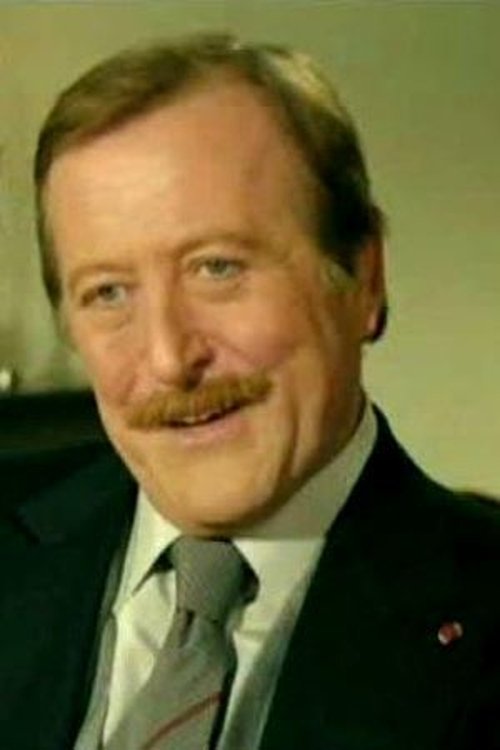 Nicolas Vogel as L'adjudant