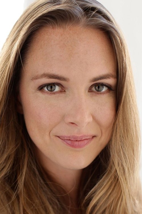 Therese Plaehn as Ginger