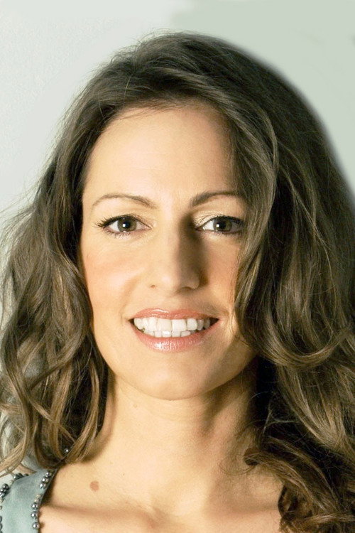 Jo-Anne Knowles as Pippa Sterling