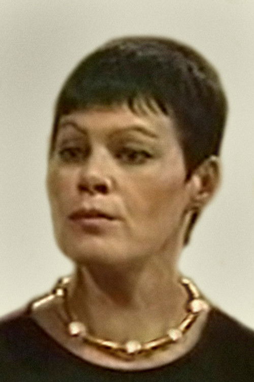 Renate Bahn as Anni Kimmel