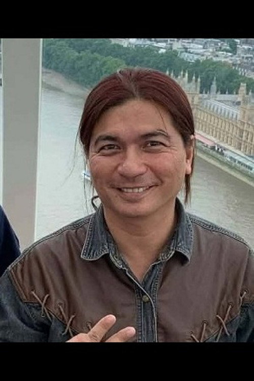 Pip Mallillin as Dave Reyes